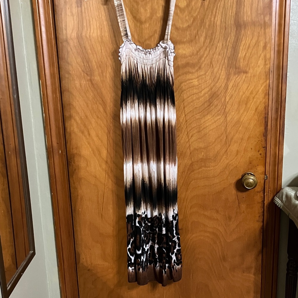 Women’s Sleeveless Maxi Dress in Brown, Black & Cream